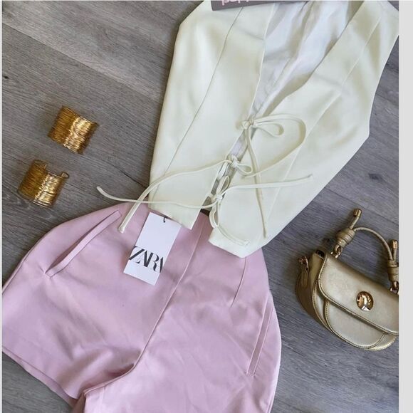ZARA HIGH WAISTED SHORTS - Picture 1 of 8